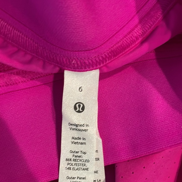 Lululemon skirt - Picture 2 of 3